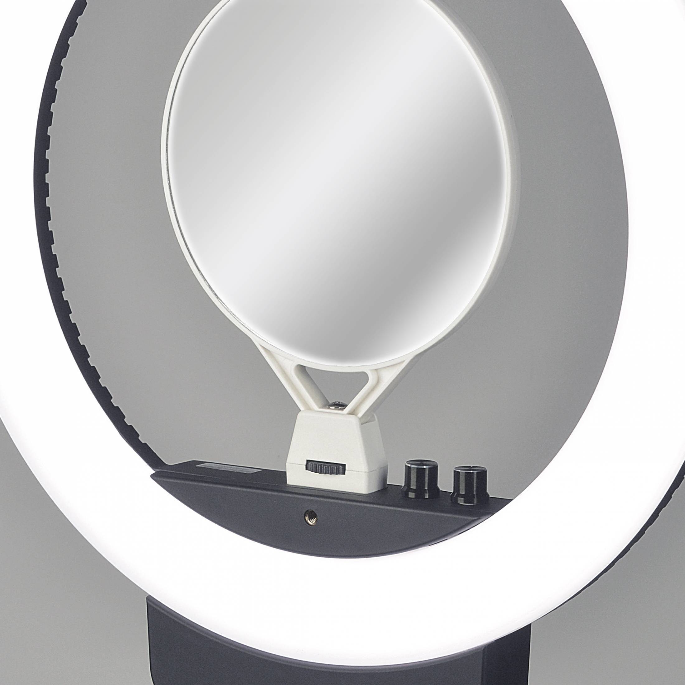 NANLITE halo 16 LED Portrait Ring Light NANLITE halo 16 LED Portrait Ring Light